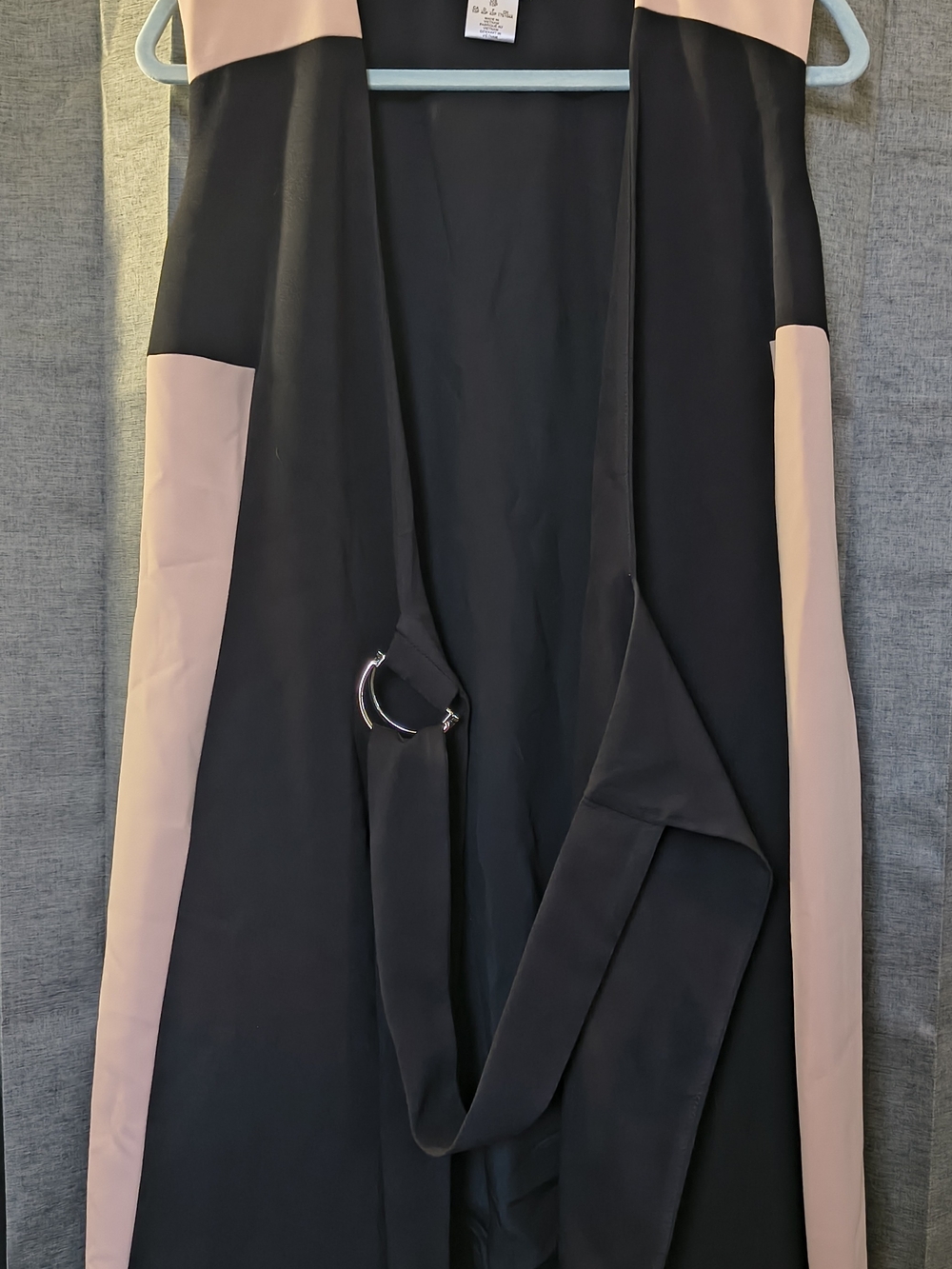 DKNY Sleeveless Black and Tan Belted Wrap Dress